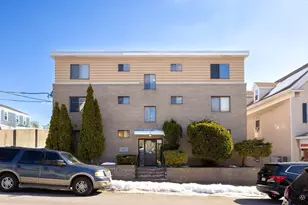 25 Hamilton Ave, Lynn, MA 01902 - Photo 3