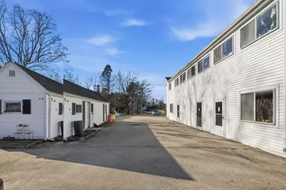 29 Charlton St, Oxford, MA 01540 - Photo 5