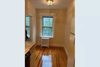 36 Linnaean St #8, Cambridge, MA 02138 - Photo 9