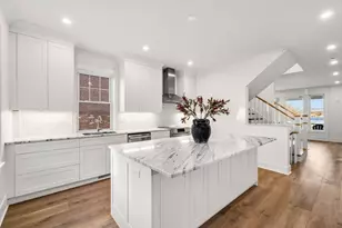 182 Merrimac St, Newburyport, MA 01950 - Photo 7