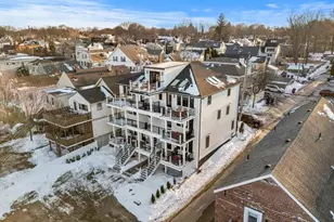 182 Merrimac St, Newburyport, MA 01950 - Photo 39