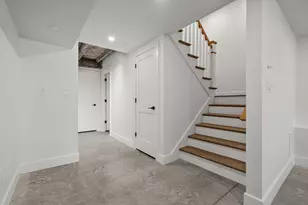 182 Merrimac St, Newburyport, MA 01950 - Photo 35