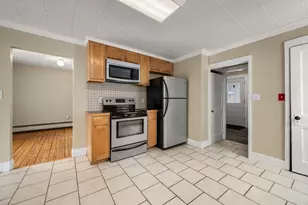 8 Cleveland Ave, Ipswich, MA 01938 - Photo 3