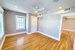 37 Fenton St, Boston, MA 02122 - Photo 15