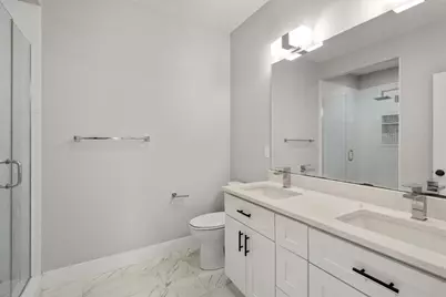 123-125 Centre St #TH6, Boston, MA 02124 - Photo 25