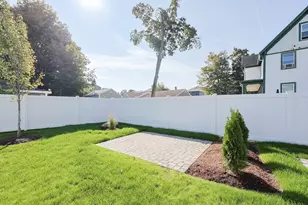 54 South St, Medford, MA 02155 - Photo 7