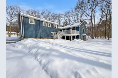 16 Crest Dr, Dover, MA 02030 - Photo 5