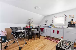 66 Whitcomb St, Webster, MA 01570 - Photo 17