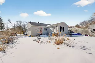 23 Coury Dr, Acushnet, MA 02743 - Photo 13