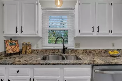 67 Plantation Rd. #67, Oxford, MA 01540 - Photo 9