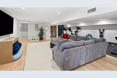 241 Daggett Avenue, Tisbury, MA 02568 - Photo 37