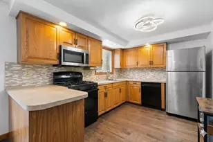 27 Villa Roma Dr, Tewksbury, MA 01876 - Photo 5