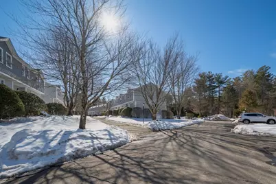 27 Villa Roma Dr #27, Tewksbury, MA 01876 - Photo 31