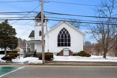 391 Onset Ave, Wareham, MA 02538 - Photo 3