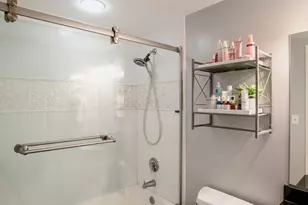 8-12 Museum Way, Cambridge, MA 02141 - Photo 7