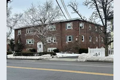 114 Willard St #4, Quincy, MA 02169 - Photo 1