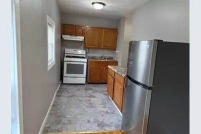 193 Snell #3 North, Fall River, MA 02721 - Photo 5