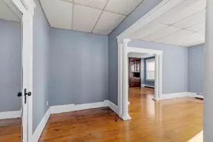 106 School St, Lowell, MA 01854 - Photo 5