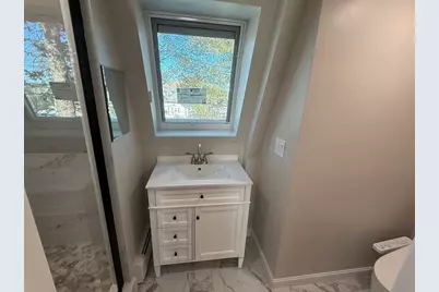 6 Channing St #3, Newton, MA 02458 - Photo 9