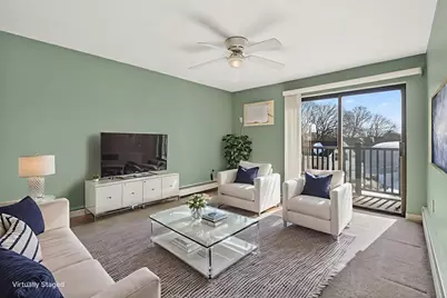 5 Washington St #D4, Reading, MA 01867 - Photo 5