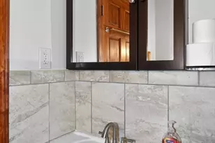 1-2-3-4 Glendale Rd, Hudson, MA 01749 - Photo 17