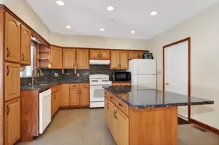 1-2-3-4 Glendale Rd, Hudson, MA 01749 - Photo 11