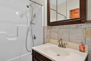1-2-3-4 Glendale Rd, Hudson, MA 01749 - Photo 23