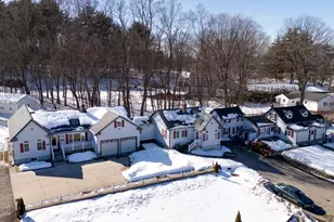 1-2-3-4 Glendale Rd, Hudson, MA 01749 - Photo 1