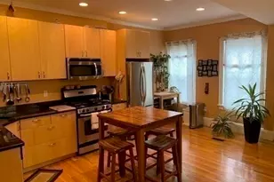 37 Mt Vernon, Boston, MA 02125 - Photo 3