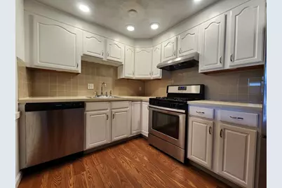 40 Colonial Drive #8, Andover, MA 01810 - Photo 3