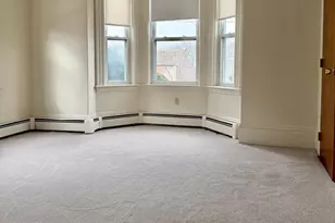 43 Aborn St, Peabody, MA 01960 - Photo 5