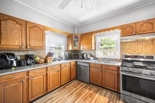 5 Mason St, Everett, MA 02149 - Photo 11