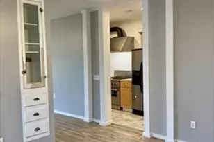49 Linden St, Fall River, MA 02720 - Photo 5