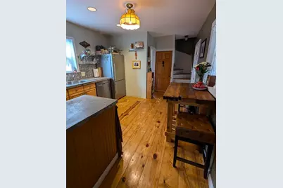 18 Burnside Street #N/A, Salem, MA 01970 - Photo 3