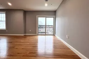 585 Washington St, Quincy, MA 02169 - Photo 7