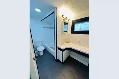 5 Palmer St #1, Worcester, MA 01605 - Photo 7