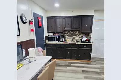 5 Palmer St #1, Worcester, MA 01605 - Photo 5