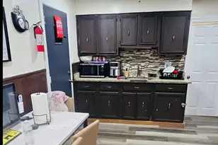 5 Palmer St, Worcester, MA 01605 - Photo 5