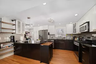 19 Evergreen St, Medway, MA 02053 - Photo 9