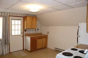 113 Pleasant St, Gloucester, MA 01930 - Photo 3