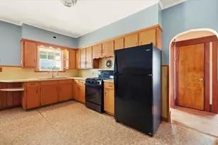 1022 Riverside Ave, Somerset, MA 02726 - Photo 19