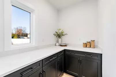 6 Callahan Drive, Woburn, MA 01801 - Photo 7