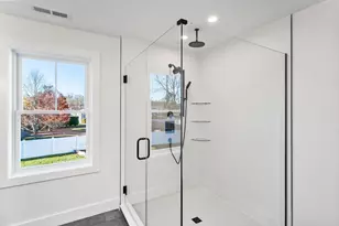 6 Callahan Dr, Woburn, MA 01801 - Photo 21