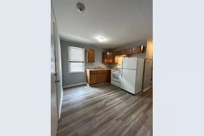 24 Sycamore St #1E, New Bedford, MA 02740 - Photo 5