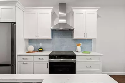 267 Old Colony #509, Boston, MA 02127 - Photo 15