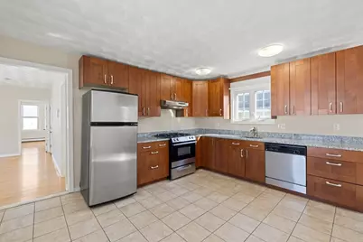 88 Pearl St #2, Somerville, MA 02145 - Photo 5