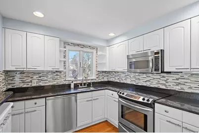 150 Hubbard Street #B, Concord, MA 01742 - Photo 9