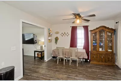 44 Naismith St, Springfield, MA 01104 - Photo 17