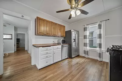 91 Oakwood Avenue, Lynn, MA 01902 - Photo 9