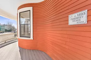 72 Belmont St, Fall River, MA 02720 - Photo 3